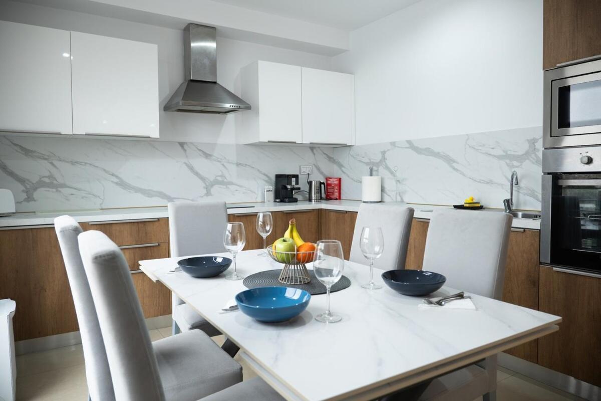 Golden Harbour - 2 Bedrooms, 2 Bathrooms Gzira المظهر الخارجي الصورة